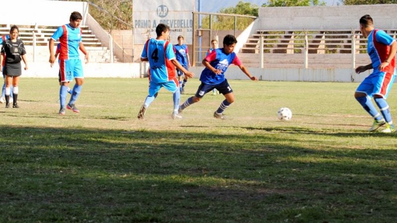 Derrota 4-1 de los pibes chacareros en el Sub17