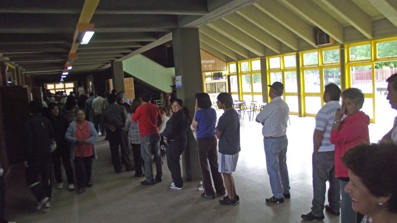 Desarrollo normal en Santa María y voto con candidatos