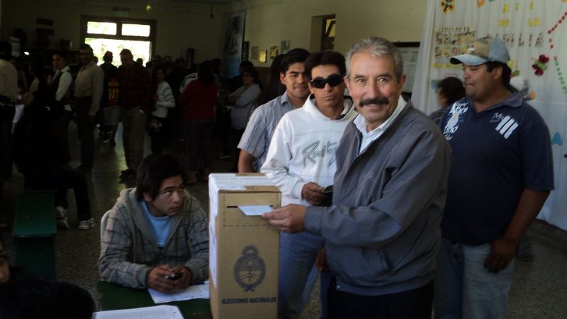 En Santa María, gran afluencia de votantes por la mañana