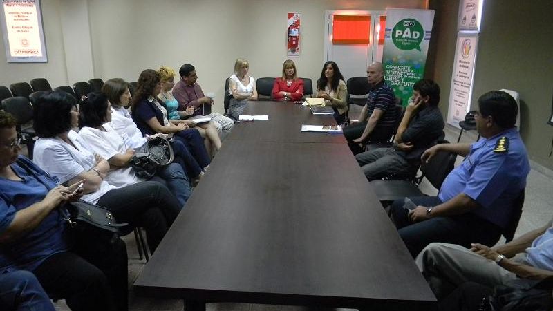 Realizaron mesa de trabajo con base en suicidología