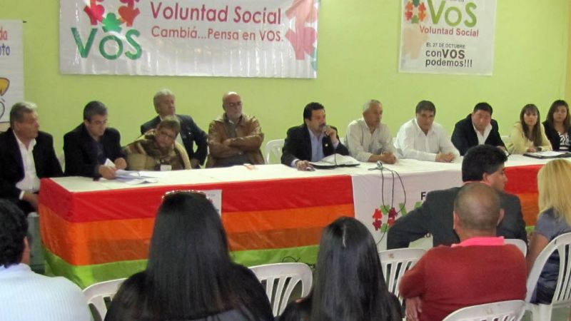 El VOS presentó a sus candidatos