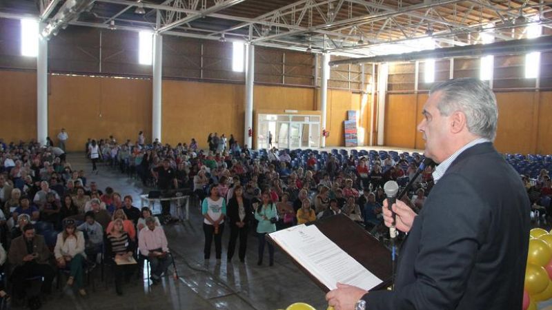El Gobierno festejó junto a los jubilados