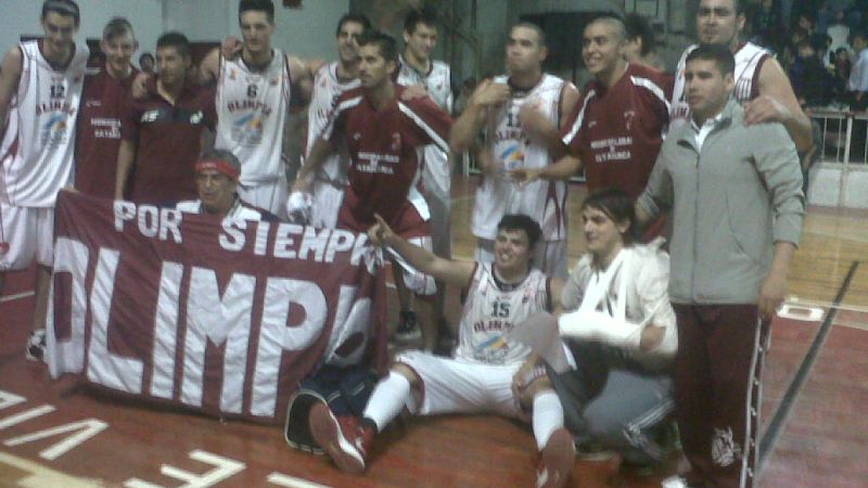 Olimpia venció a Red Star 68 a 66 y se queda en el Federal