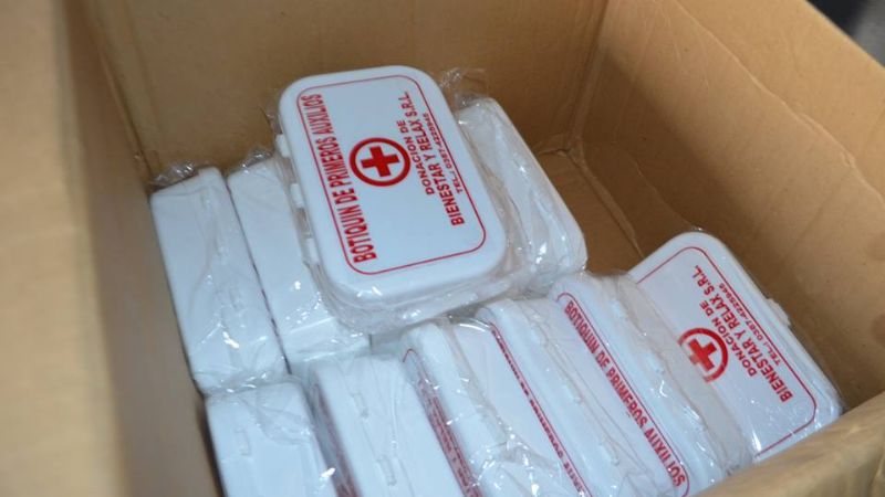 Entrega de botiquines en Valle Viejo