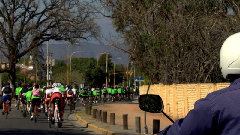 Exitoso “Biciturismo por el valle” con más de 400 ciclistas