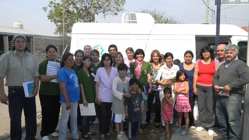 Asistencia sanitaria en el barrio Eva Perón