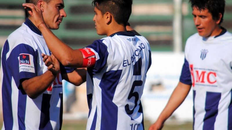 Sarmiento intentará volver a la cima frente a Def. del Norte