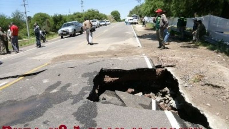 Colapsó acueducto de Brizuela del Moral y rompió la ruta N°1