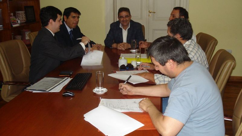 Jalil entregó el préstamo Nº 90 del programa “Renovamos”