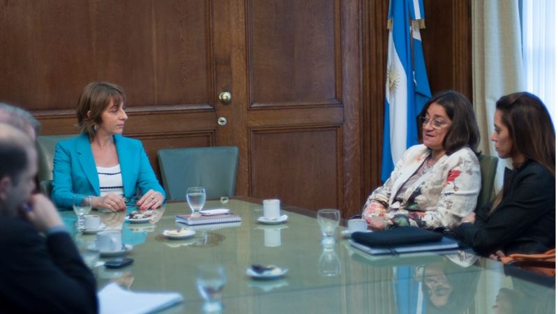 La Gobernadora se reunió con  Gils Carbó