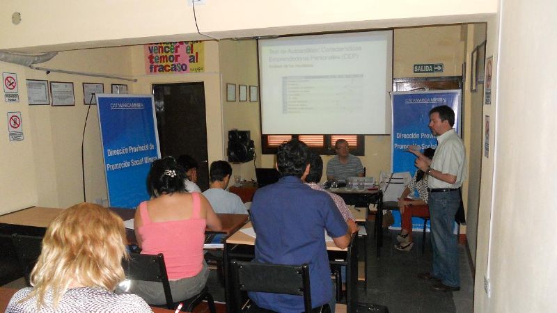 Este viernes continúa la formación para emprendedores