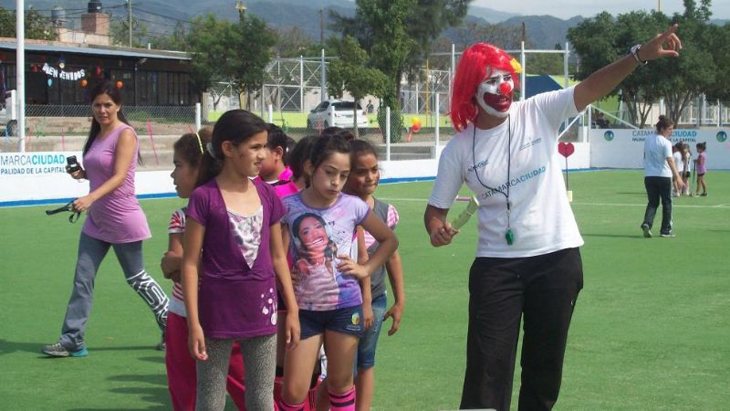 Jornada recreativa de los chicos del “Hockey Social”