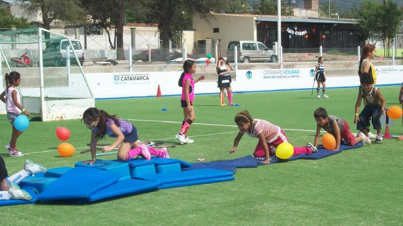 Jornada recreativa de los chicos del “Hockey Social”