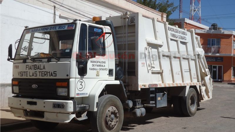 Motociclista se fracturó tras chocar con un camión recolector de residuos