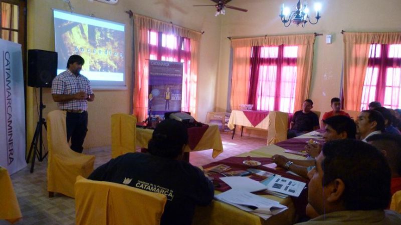 Jóvenes se capacitaron sobre seguridad e higiene