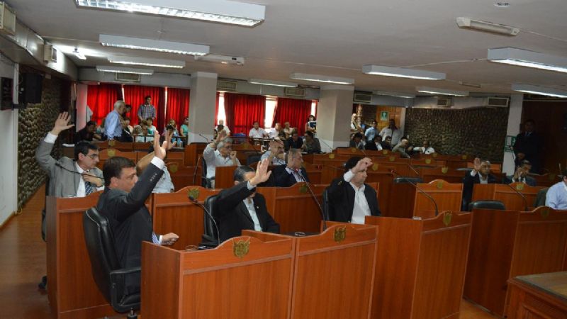 Media sanción para actualizar los puntajes docentes