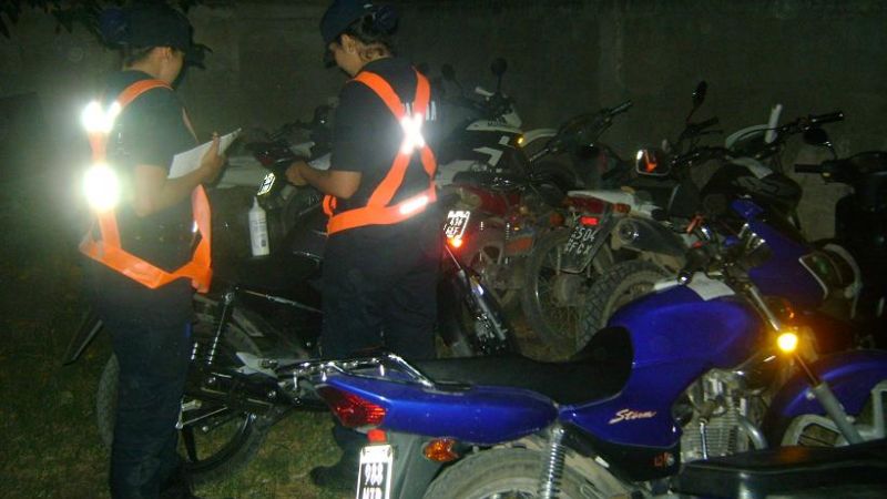 40 motos y 18 autos, al Corralón