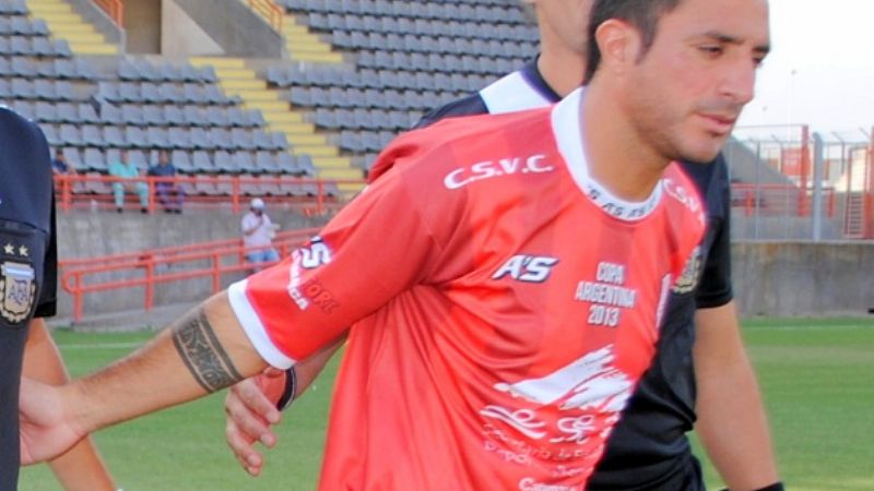 Por apriete de “barras”, tres jugadores dejan Villa Cubas 