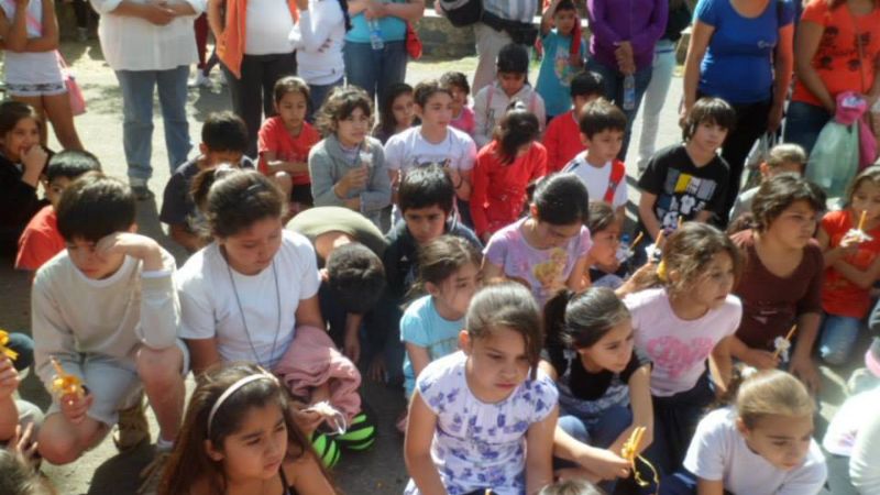 Más de 300 chicos de la catequesis de la zona norte peregrinaron a la Gruta