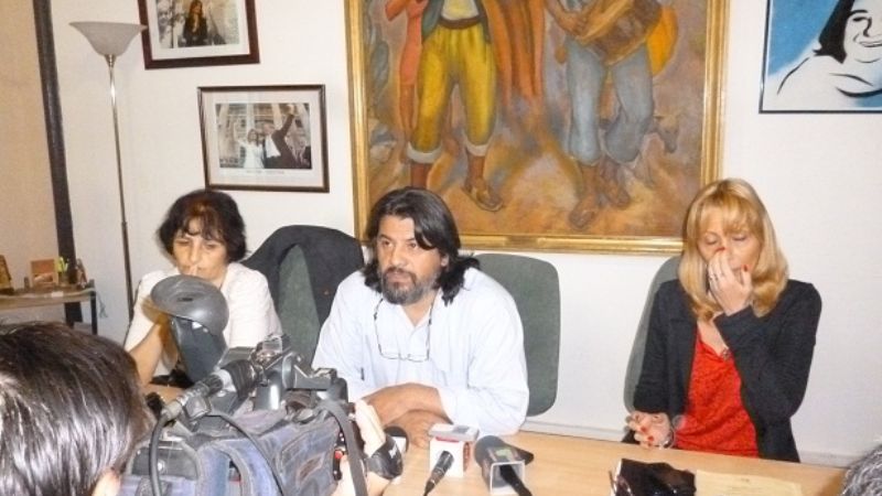 Ariza piensa en un aumento pero no el que piden los gremios