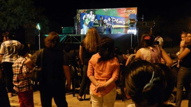 El barrio 500 viviendas recibió al exitoso “Viva la Plaza”