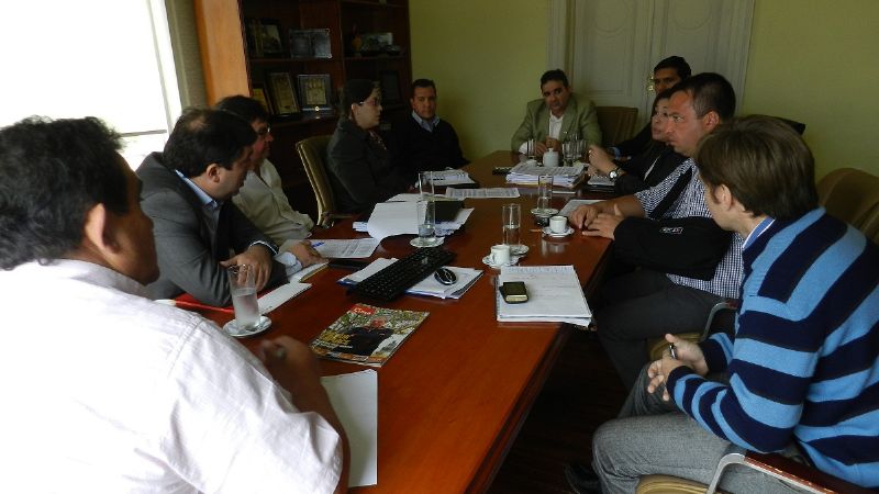 Jalil se reunió con su gabinete