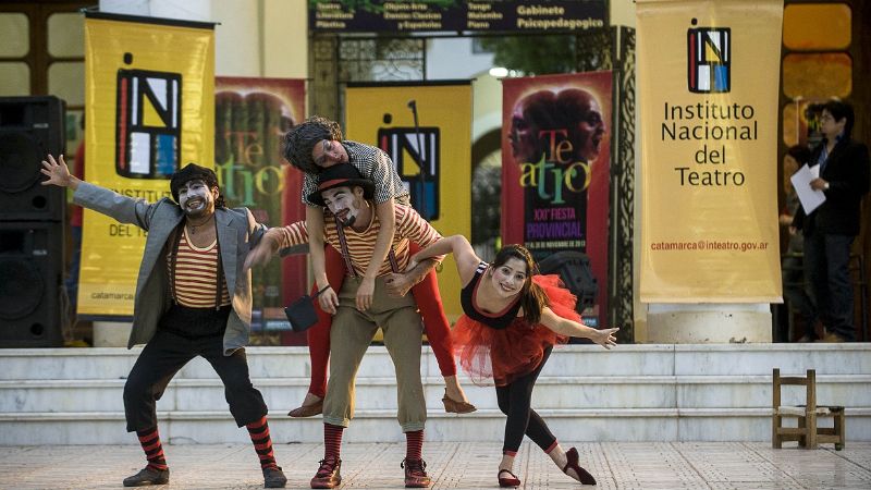 El teatro vive a pleno su fiesta provincial