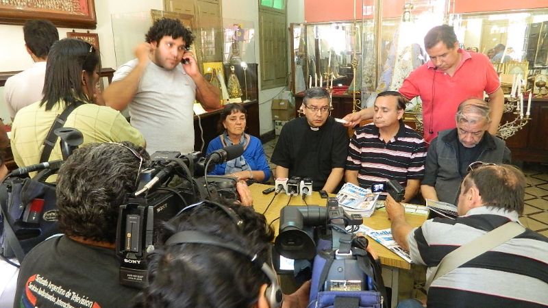 Presentaron la reedición de Stella, la revista de la Virgen del Valle