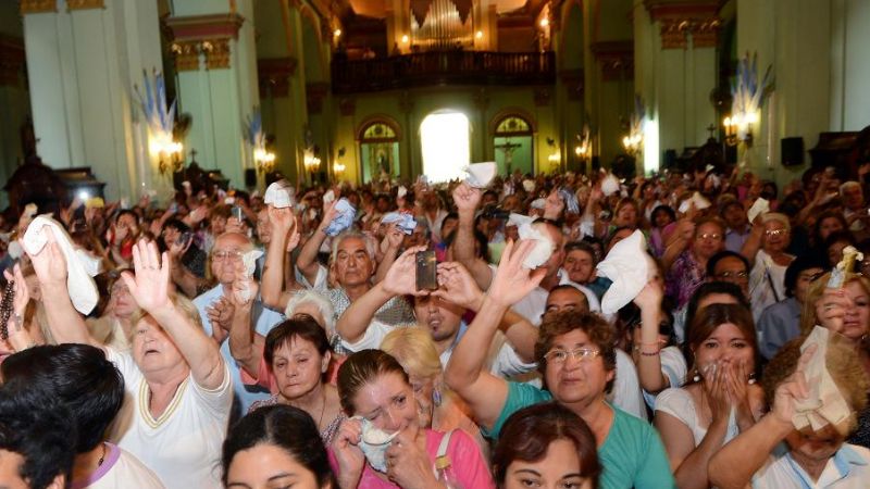 La Gobernadora participó de la Bajada de la Virgen