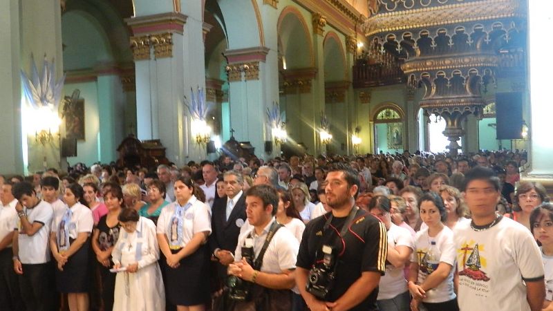 Fervor y emoción en el inicio de las festividaes marianas