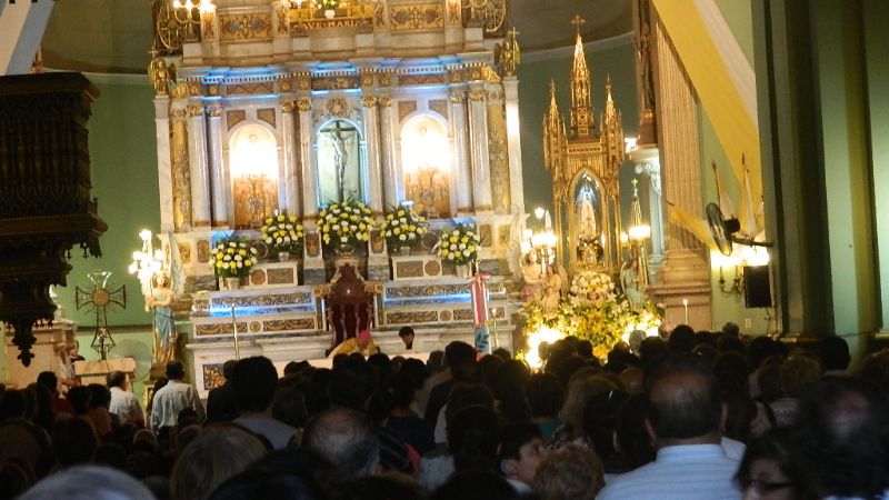 Fervor y emoción en el inicio de las festividaes marianas