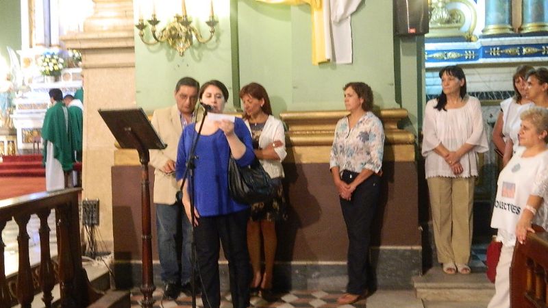 Medios de comunicación homenajearon a la Virgen
