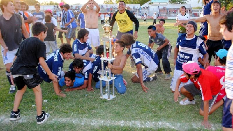 Sumalao ganó el “Petit” de la “A” se subió al TDI 2014