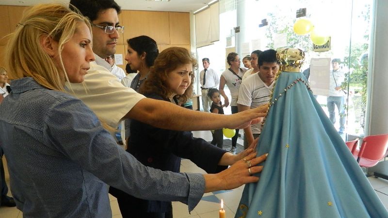 La imagen de la Virgen fue a Osecat y la Casa de la Mujer
