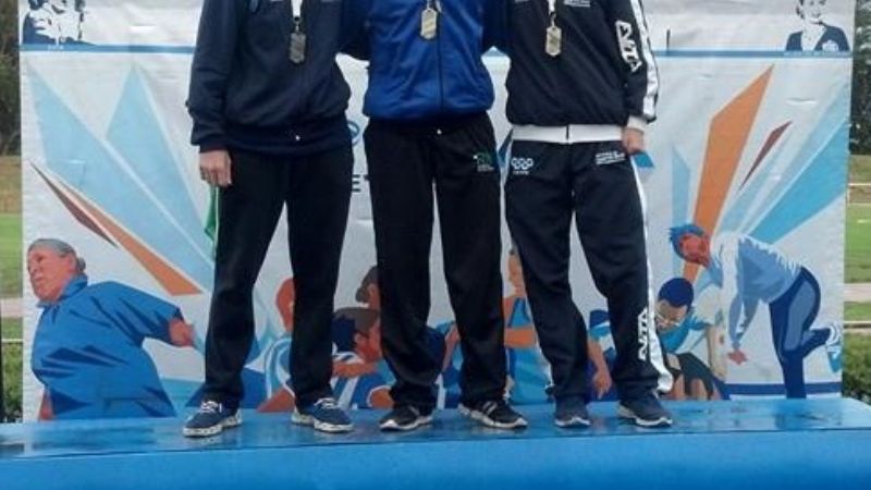 Atletismo: Plata para Tapia López en 300 mts.