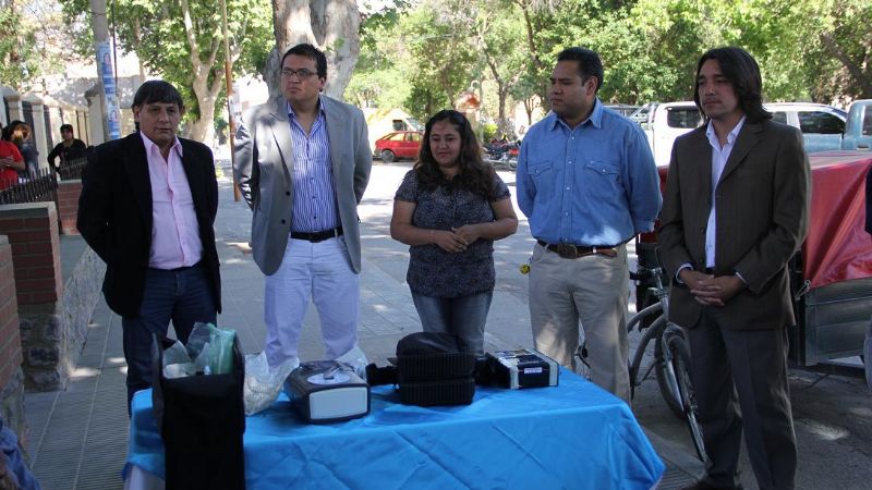 Andersch entregó un respirador artificial a un adolescente con parálisis cerebral