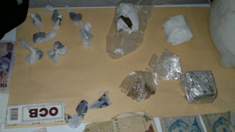 La policía desbarató otro punto de procesamiento y venta de drogas