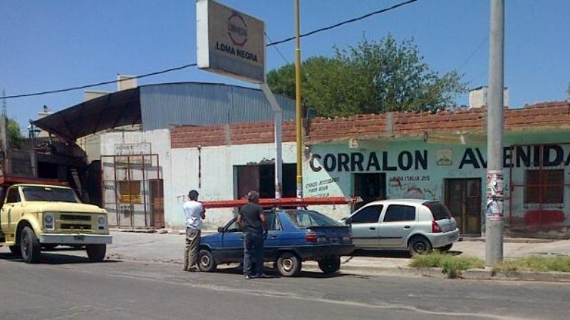 Se estaba "colgando" y fue sorprendido por el presidente de la EC Sapem