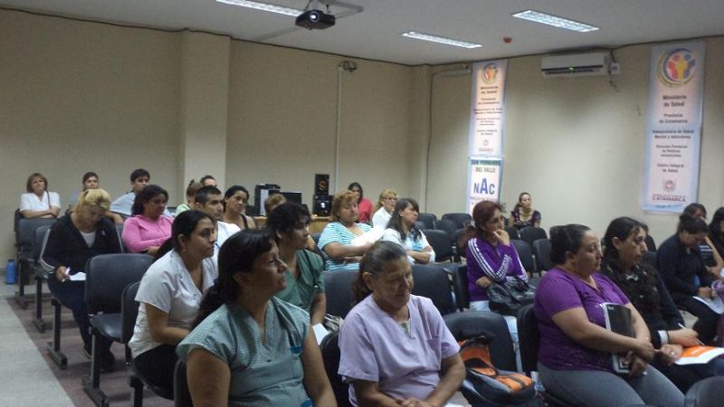 Capacitaciones sobre cuidadores de adultos mayores y familiares a cargo