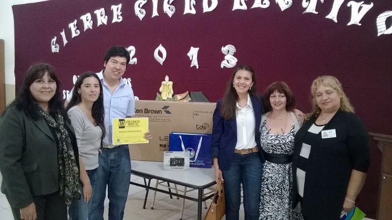 Entrega de premios de “Decimos Basta”, en el Festival El Héroe