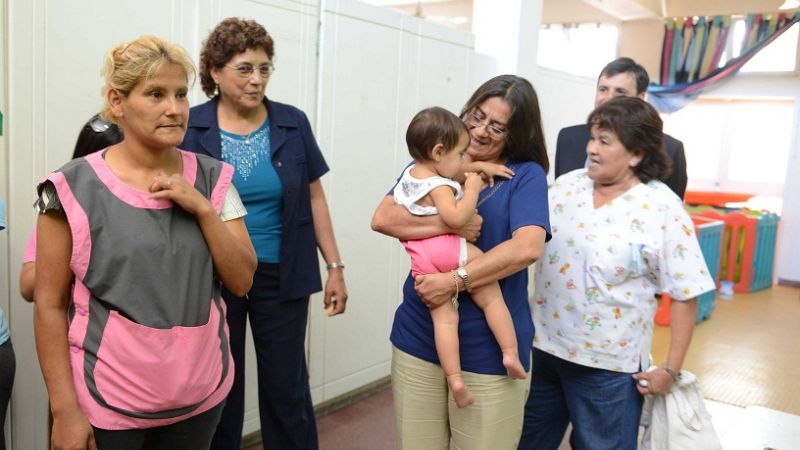 Lucía visitó la Casa Cuna 