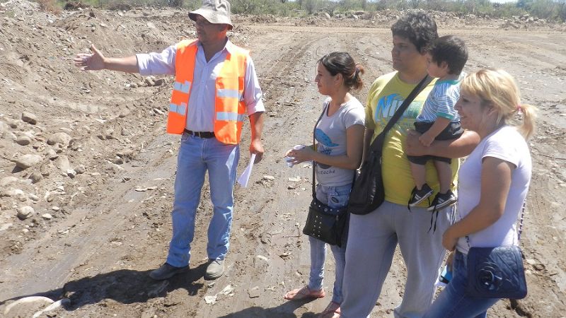 Entrega de nuevos terrenos en el “Loteo Parque Sur”