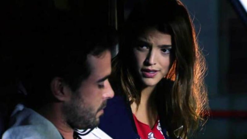 Calu Rivero y Nicolás Cabré, a los besos