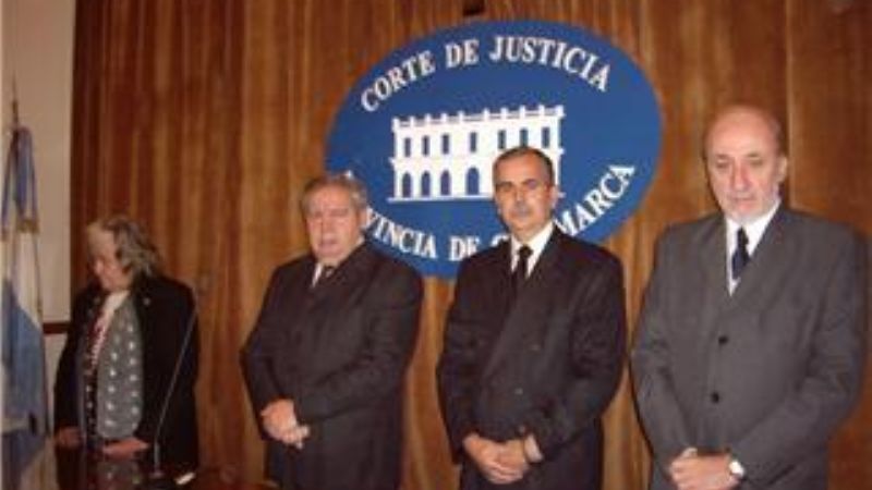 Diputados trata  la denuncia contra ministros de la Corte