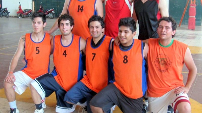 El básquet universitario va por la 6ta. fecha