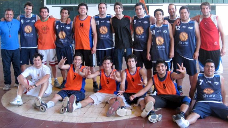 A Tinogasta no hay con qué darle en el Básquet Universitario