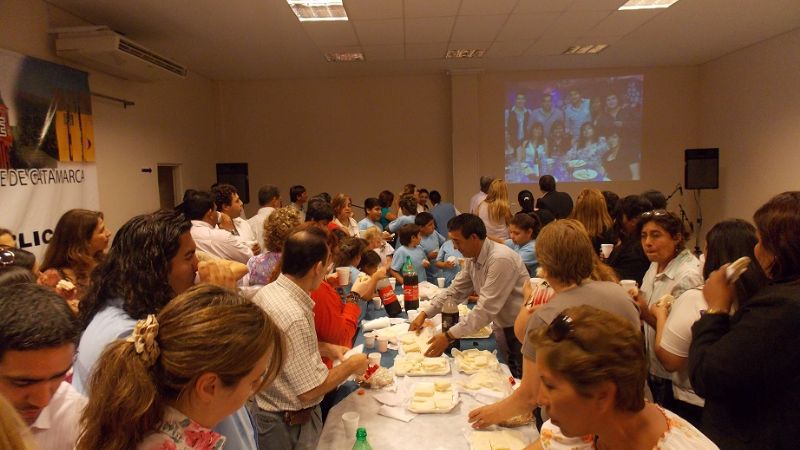 Brindis de fin de año y entrega de indumentaria en el CD 