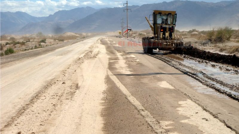 Por las lluvias recomiendan transitar con precaución en las rutas
