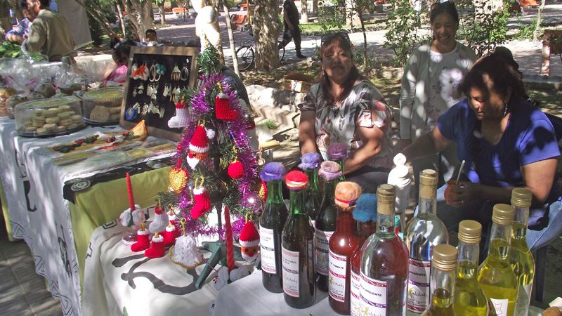 Promueven construcción de predio para feriantes