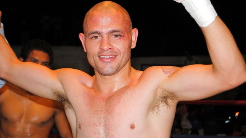 En La Perla se presentó el festival de box